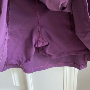 lululemon athletica Skirts - Lululemon Size 4 Skort lululemon athletica Skirts - Lululemon Size 4 Skort